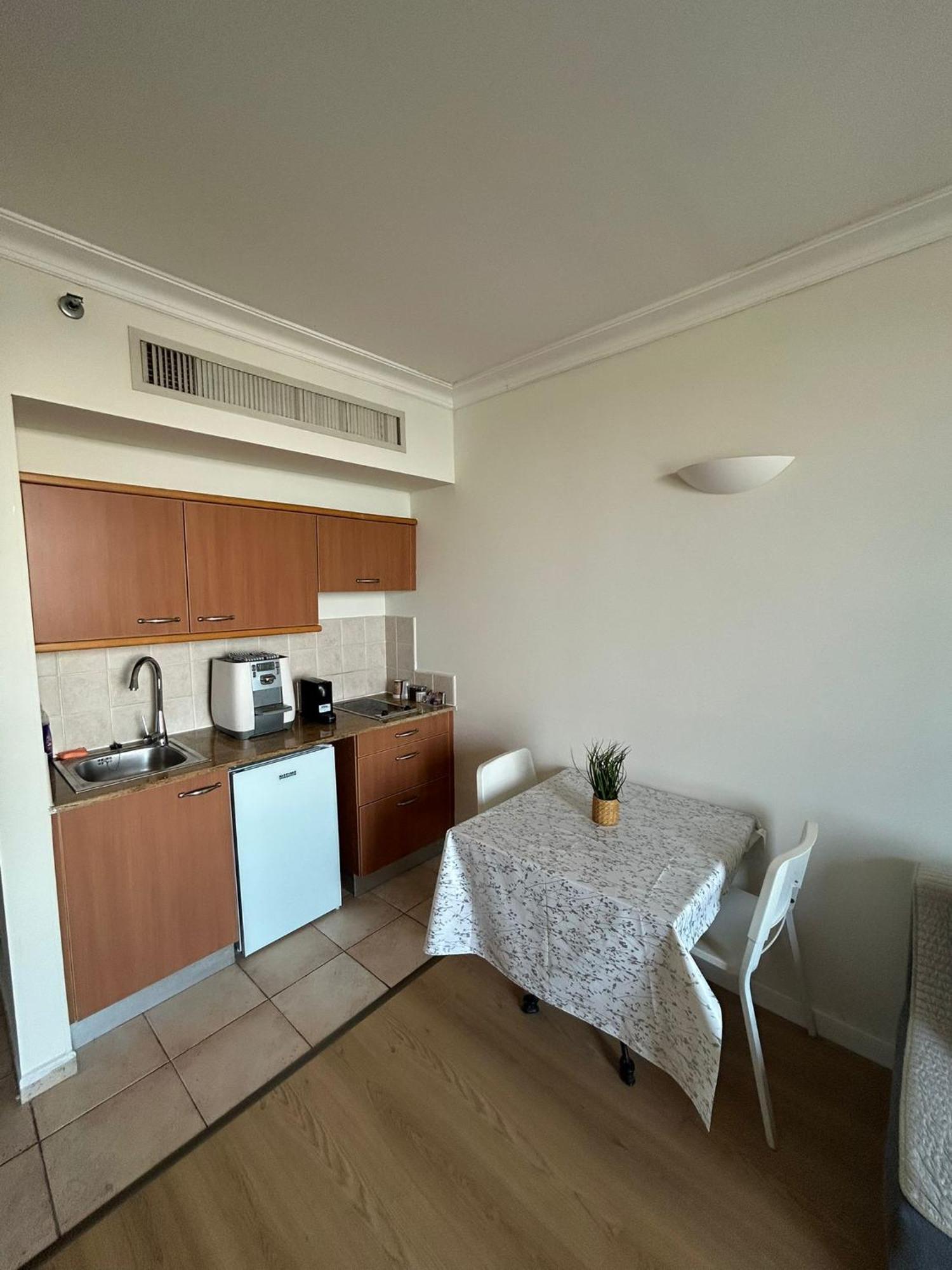 Haifa Almog Tower- "Blue Reef" Suite On The Sea 외부 사진